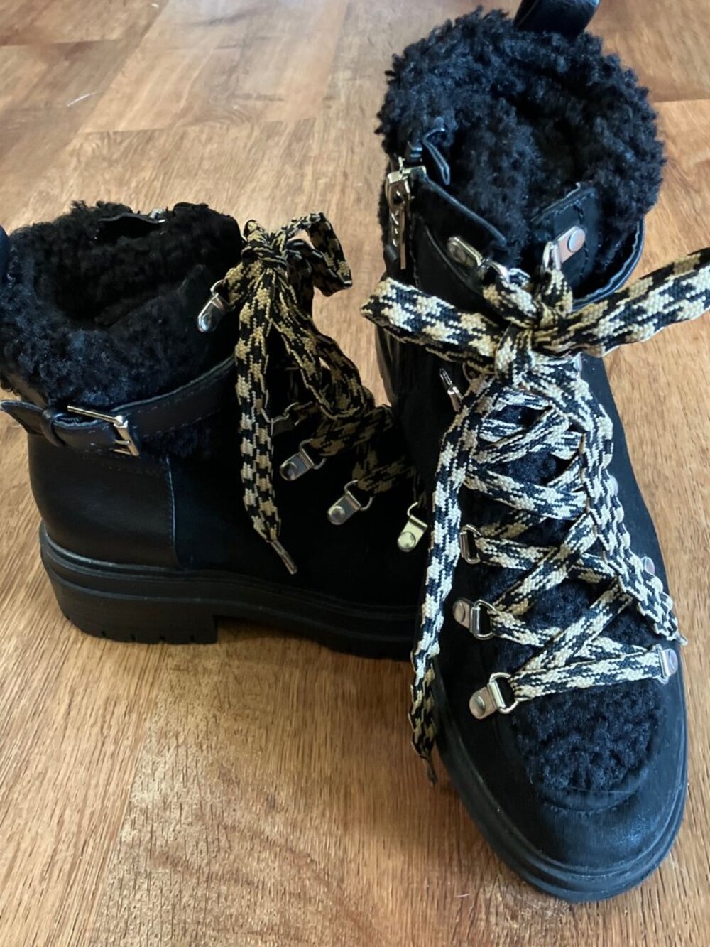 Circus by Sam Edelman Combat Boots "Gretchen" Women 7.5M Zipper & Lace Closure